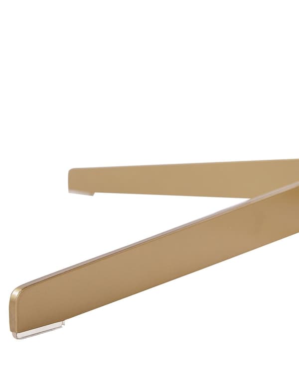 Lenestol og fotskammel Beige fløyelspolstring Gull metallben Moderne Retro Tradisjonell Stue Interiørdel