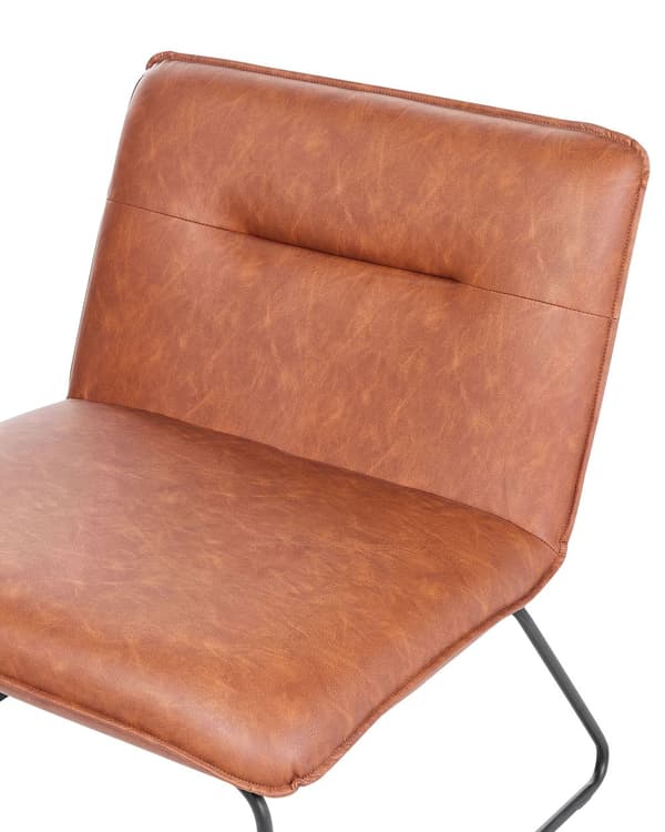 Armløs stol brun kunstlær PU-polstring bredt sete vintage-design svart metallramme