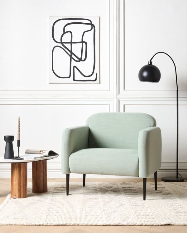 Lenestol i lysegrønt og svart linstoff med metallben 83 x 74 x 77 cm Badekarstol Polstret Myk Retro Retro Kunst Innredning Stil Stue
