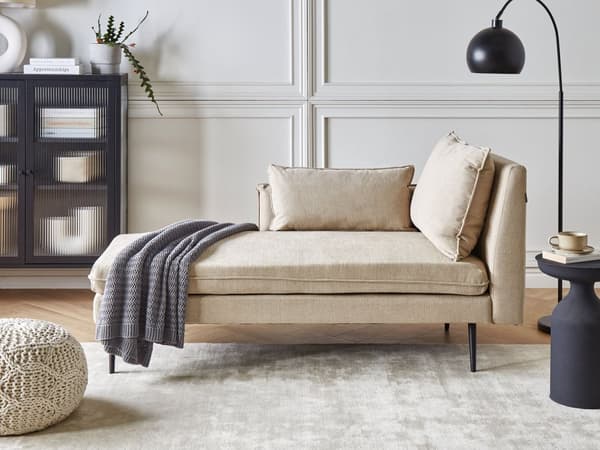 Sjeselong Beige Stoff Høyrevendt med Pynteputer Daybed Minimalistisk stil