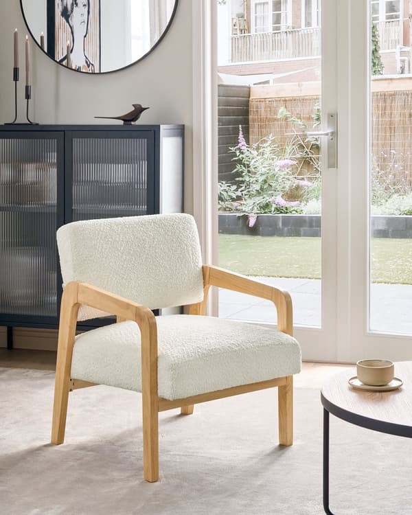 Lenestol Hvit Bouclé Ben og armlener i lyst tre Retro og moderne stil Hvilestol