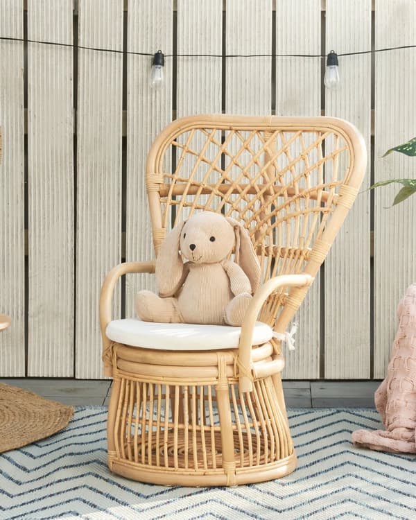 Børnestol Lys Rattan Stol til Børn med Påfugle Design Moderne Børnelænestol til Børneværelse