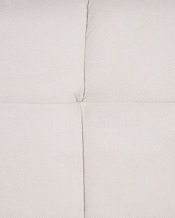 Lænestol Off White Polyester Stuestol med Armlæn til Stuen Bred Hvilestol Polstret Design Møbel Sovestol