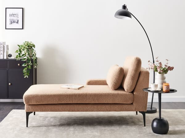 Høyre Sjeselong Sand Beige Boucle-trekk Metallben med Puter