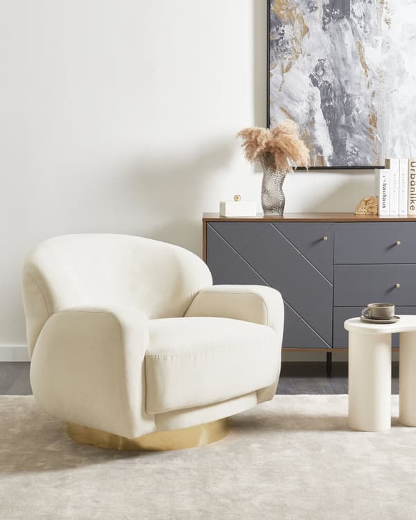 Fåtölj Ljusbeige Tyg Guldfot Retro Glam Art Inredning Stil