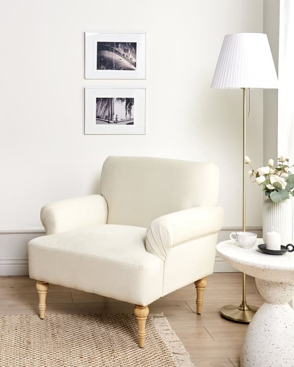 Lenestol Lys beige Polyesterstoff Ben i gummitre Vannavvisende Retro og minimalistisk stil Stue Hvilestol