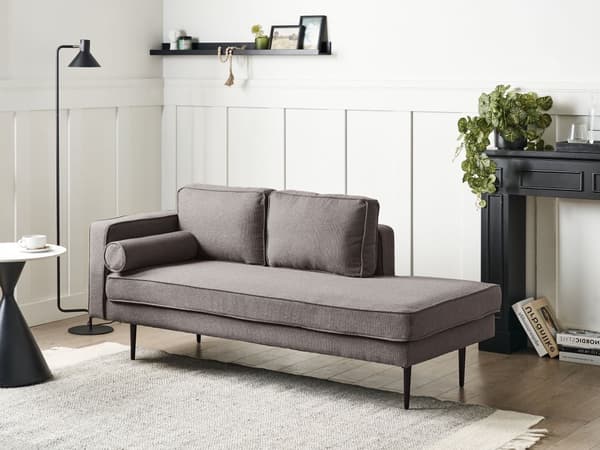 Venstrevendt Sjeselong i Brunt Stoff med Svarte Ben og Bolsterpute Mid-Century Moderne Stil