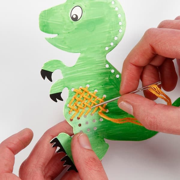 Pysselset Textil - Broderifigurer med broderigarn