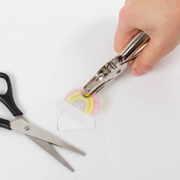 DIY Pysselkit - Smyckestillverkning med krympplast och tillbehör