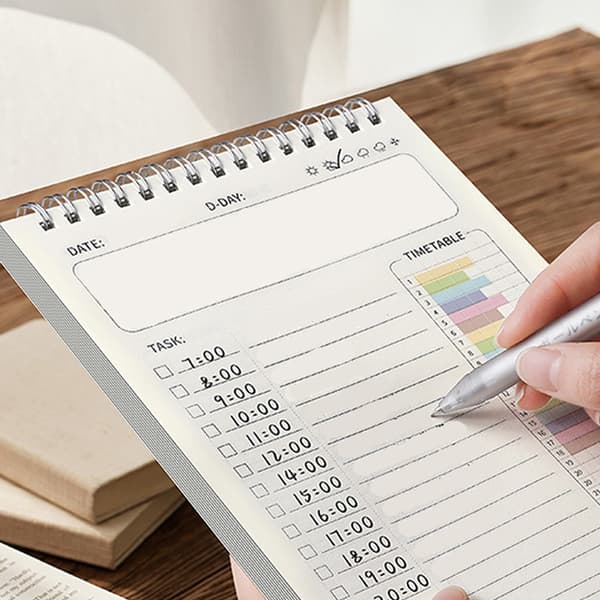 Kalender med dagplanering A5