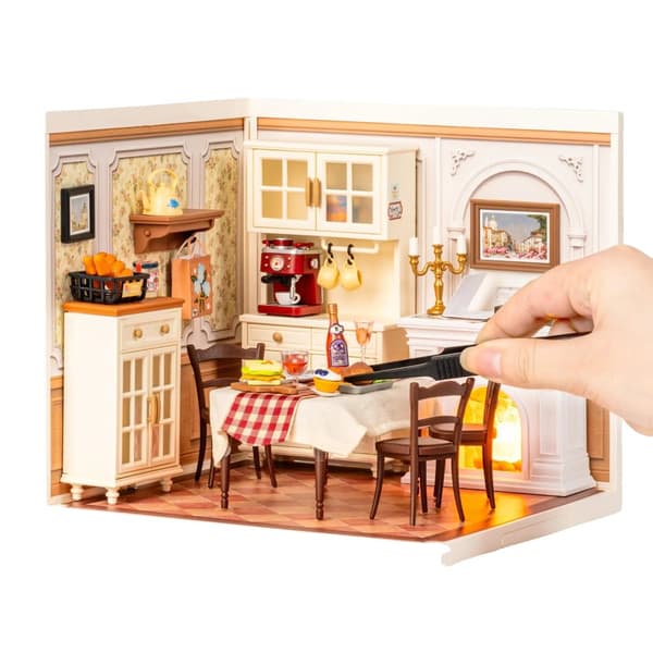 Miniatyrhus Hantverkskit, 150 Delar, 1:24 Skala