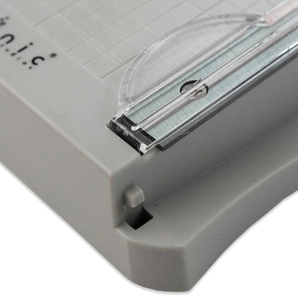 Tim Holtz 6.25 inch Mini Trimmer - 16 cm - Tonic Studios Pappersgiljotin