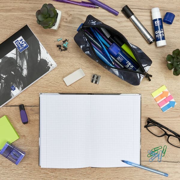 Oxford Paint Notebook A5/60k Grid marginaalilla 400170245
