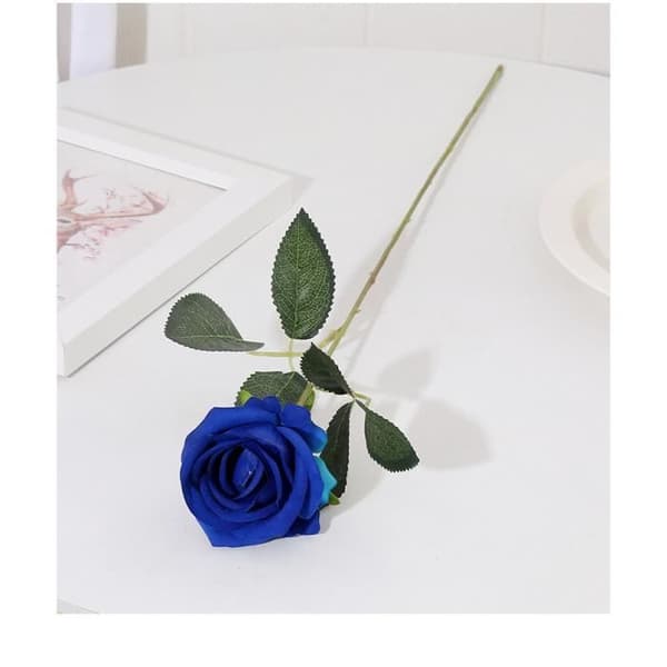 5 flanellrosor Simulering Blomma Falsk Blomsterdekoration Blomma Bröllopsbukett Vardagsrum Matsal Bar - Safirblå