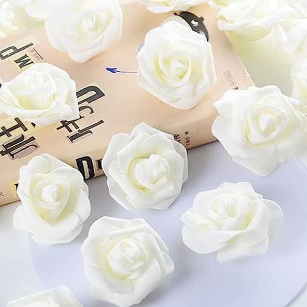 50 st Vit 7 cm 7 Fake Foam Rose Flower Heads Bröllop DIY Material Blomma Tillbehör