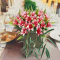 Miniatyrbild 4 av 4: Konstgjorda blommor Röd lilja - BIGILANTUH - 4st - Miljövänlig plast - Heminredning för bröllop