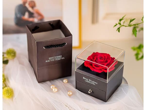Smykkeskrin / Gaveeske – Eske med Rose