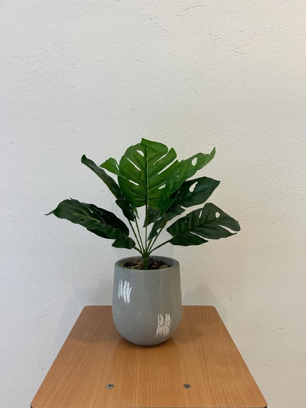 KONSTGJORD KRUKVÄXTA REALISTISK 33 cm MONSTERA DELICIOSA Vacker