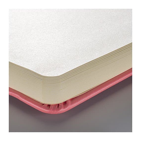 Skissbok Coral Red 12x12 cm 140g 80 creme vita sidor Talens Art Creation