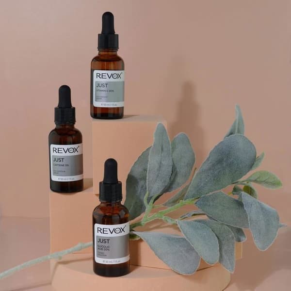 Revox - Alpha Arbutin Serum 2% + HA Brightning - 30ml