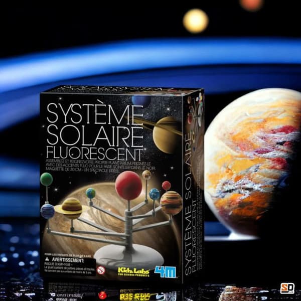 Fluorescerande PW Solar System Kit