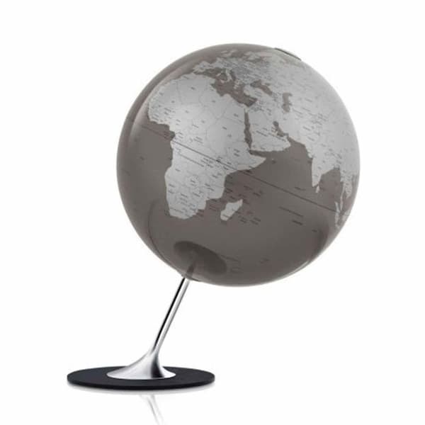 Grå/silver design jordglob på krom bas - ATMOSFÄR - Anglo Slate - Blandat - Inomhus - Metall, PVC