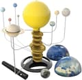 Miniatyrbild 2 av 5: BUKI motoriserat solsystem