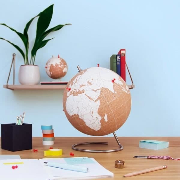 White Terrestrial Globe - Sug UK - Stor - Kork - Brun och Vit