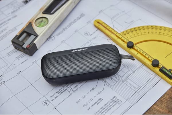 Bose wireless speaker SoundLink Flex, black