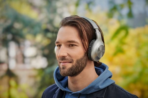 Panasonic wireless headset RB-HX220BDES, silver