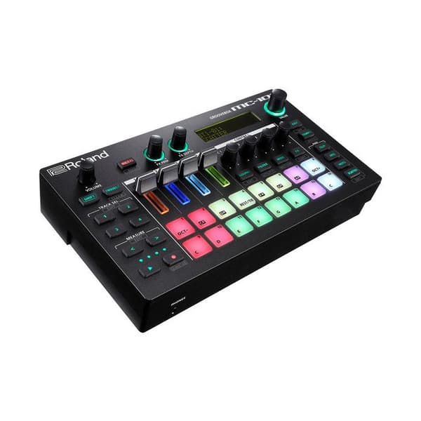 Roland MC-101 Sampler / GrooveBox