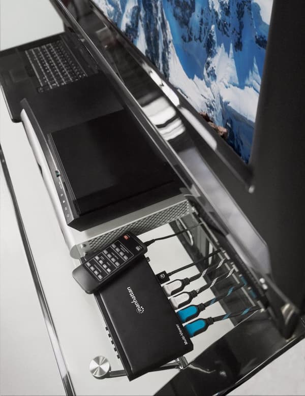 Manhattan 1080p 4-portars HDMI Multiviewer Switch - Video/Audio Switch - 4 x HDMI - Desktop (207881)