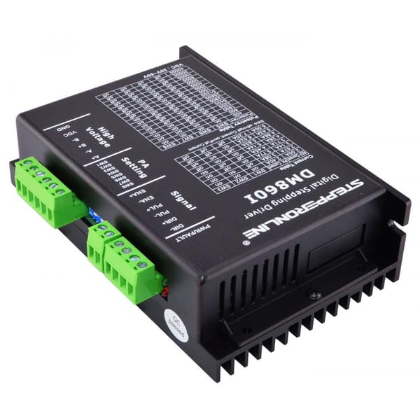 Stepper motor driver, indgangsspænding 20-80V, mikrostepping 400-51200, CE- og RoHS-certificeret.