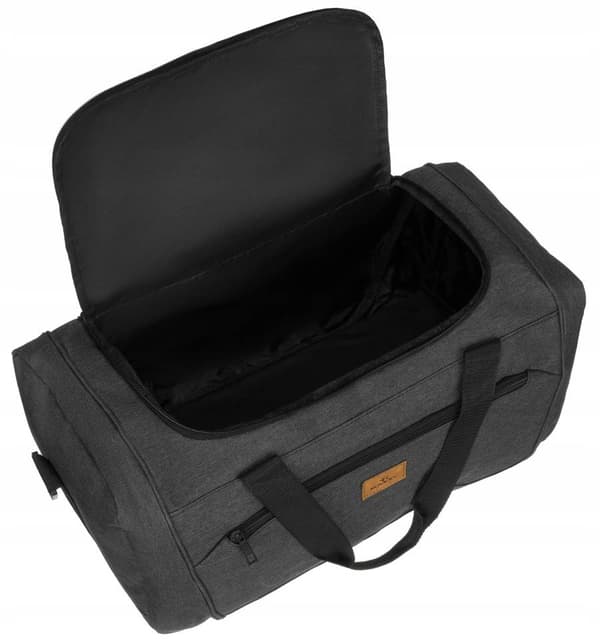 Rummelig sports- og rejsetaske af polyester - Rovicky
