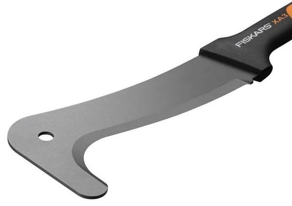 Fiskars XA3 WoodXpert -veitsen lihakirves 1003609
