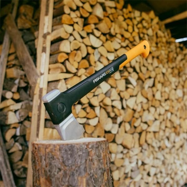 FISKARS KLØVNINGSØKS X24 X-SERIE KNIV M