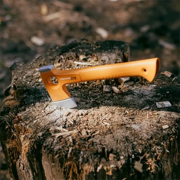 FISKARS X13, Fiskars liten yxa friluftsliv, Fiskars campingyxa liten