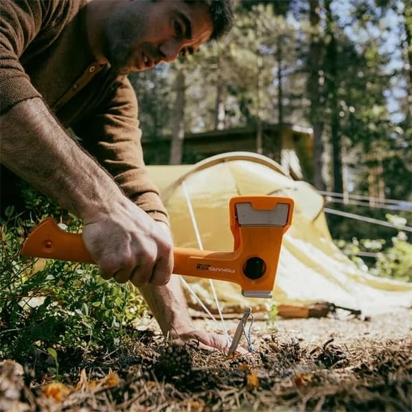FISKARS X13, Fiskars liten yxa friluftsliv, Fiskars campingyxa liten
