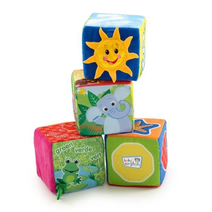 BABY EINSTEIN Cubes en tissu Udforsk & opdag bløde blokke - flerfarvet