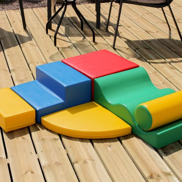 IGLU Soft Play klätterblock för inlärning av Montessorimotorik genom skumformer