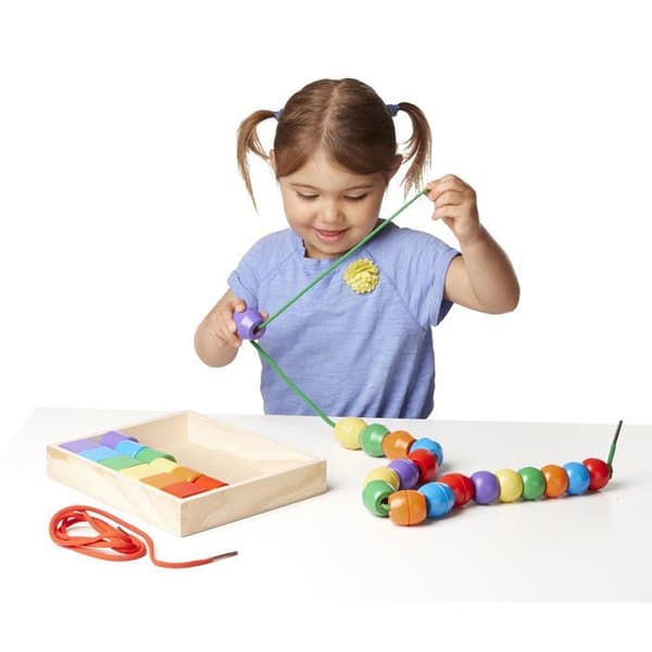 Primära snörpärlor - MELISSA &amp; DOUG - Trettio träpärlor - Blandat - Från 3 år