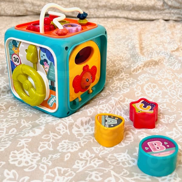WOOPIE BABY Interaktiv Sensorisk Terning Pædagogisk Montessori Sorter 6 i 1