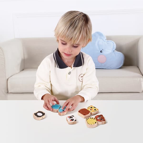 TOOKY TOY Box XXL Montessori-laatikko Opettavainen 7 in 1 aistinvarainen 19-21 kuukautta