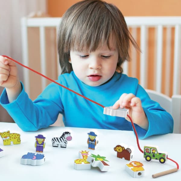VIGA Träflätningsblock Farm för Trådning Montessori