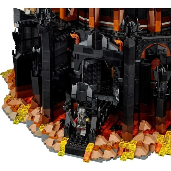 Rakennussetti Lego ICONS 10333 The Lord of the Rings: Barad-dûr 5471 Kappaletta
