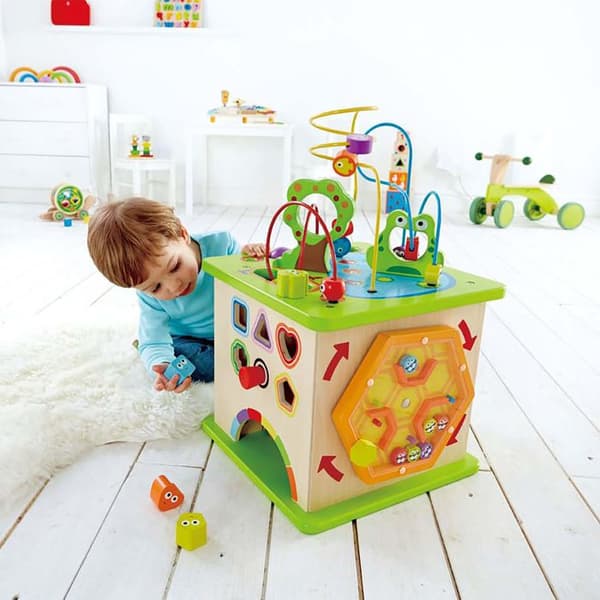 Country Critters Hape Activity Cube - Utvecklingsleksak i trä för spädbarn från 12 månader och uppåt