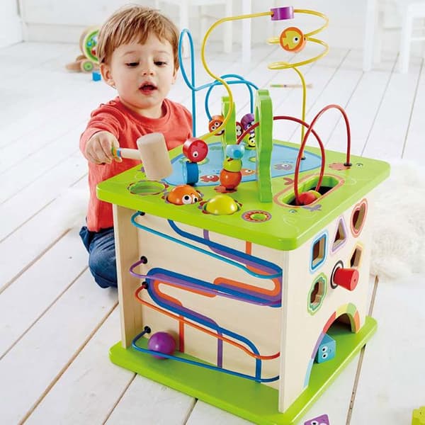 Country Critters Hape Activity Cube - Utvecklingsleksak i trä för spädbarn från 12 månader och uppåt