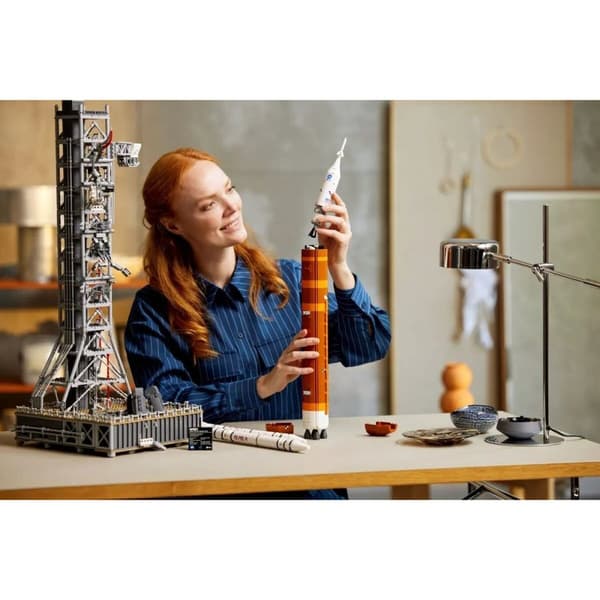 Konstruktionsspil Lego 10341 3601 Dele