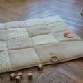 Pikkukuva 3 / 3: Leikkimatto Domiva Metalli Kangas