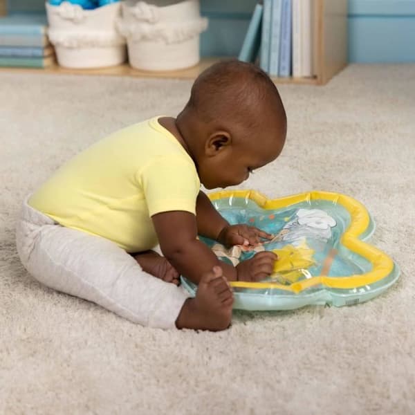 DISNEY BABY -WINNIE- Vattenmatta för baby, sensoriskt och pedagogiskt spel, uppblåsbar, lätt att rengöra, hopfällbar, från födseln